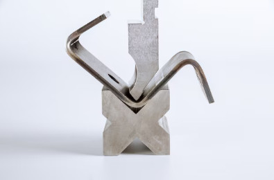 Dobra Cnc De Metais Especiais